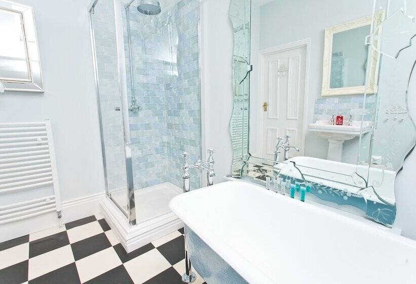 חדר סופריור, The Rosebery Boutique