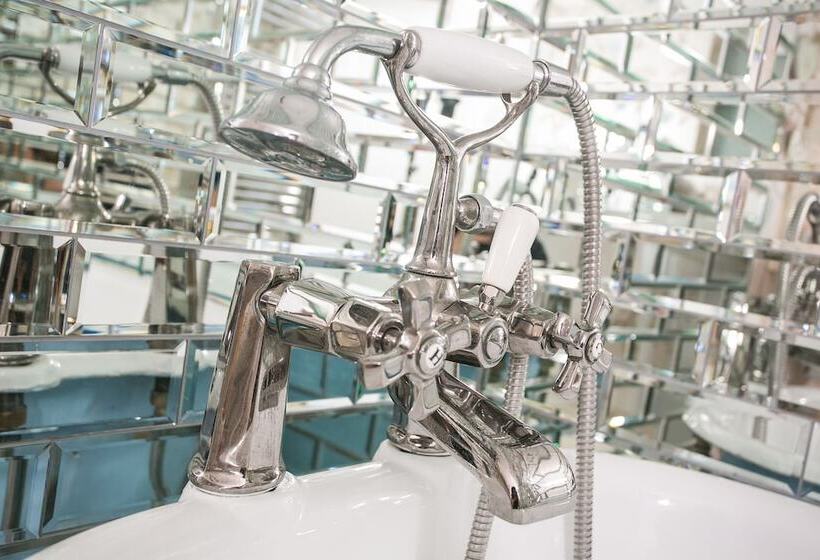 חדר סופריור, The Rosebery Boutique