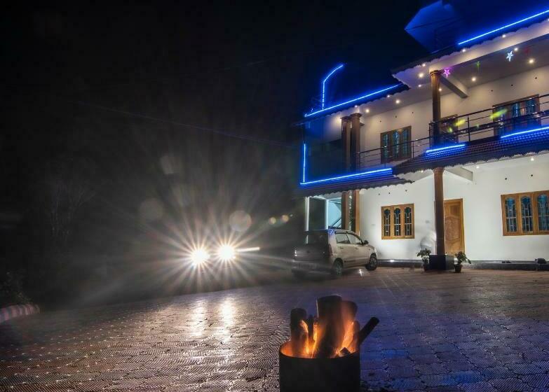 חדר סופריור, Namasthe