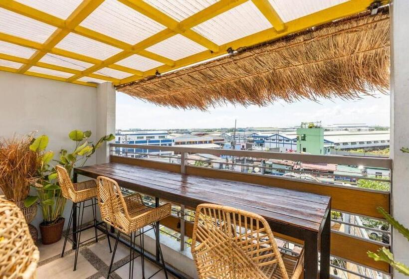 标准间, Rain Airport Bed And Breakfast