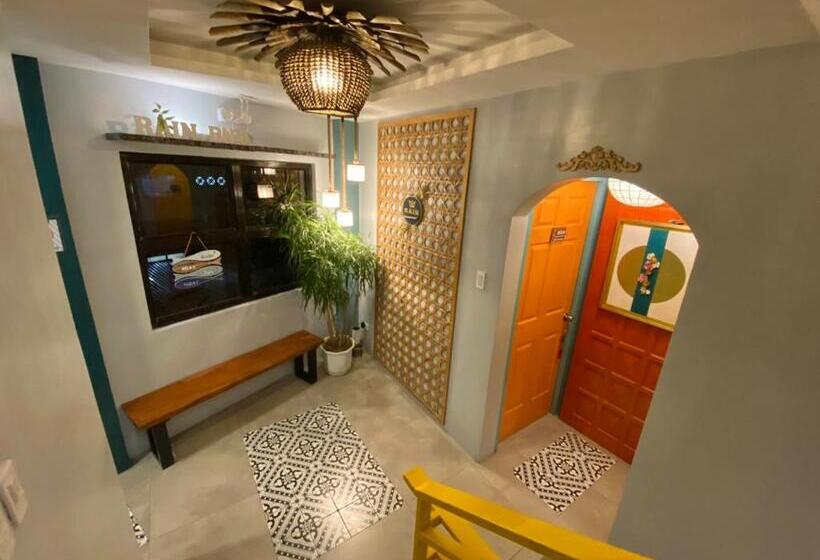 Номер Deluxe с Балконом, Rain Airport Bed And Breakfast