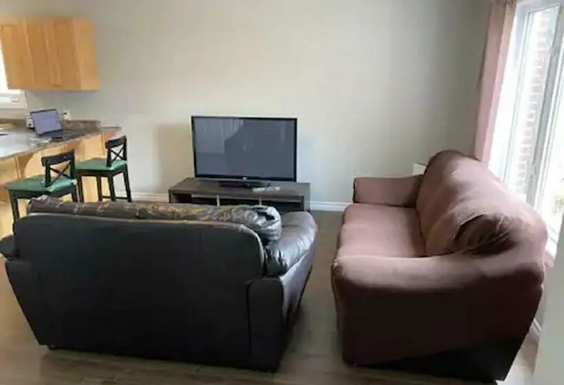 اتاق استاندارد, Kingston Comfort Suites   Unit 2