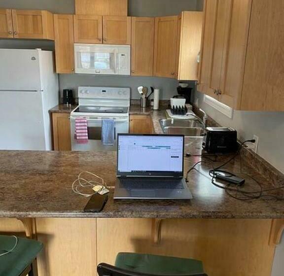 اتاق استاندارد, Kingston Comfort Suites   Unit 2