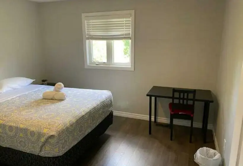 اتاق لوکس, Kingston Comfort Suites   Unit 2