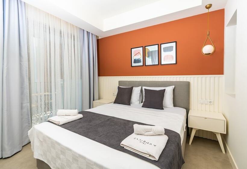 Camera Standard, Kas Evderhan