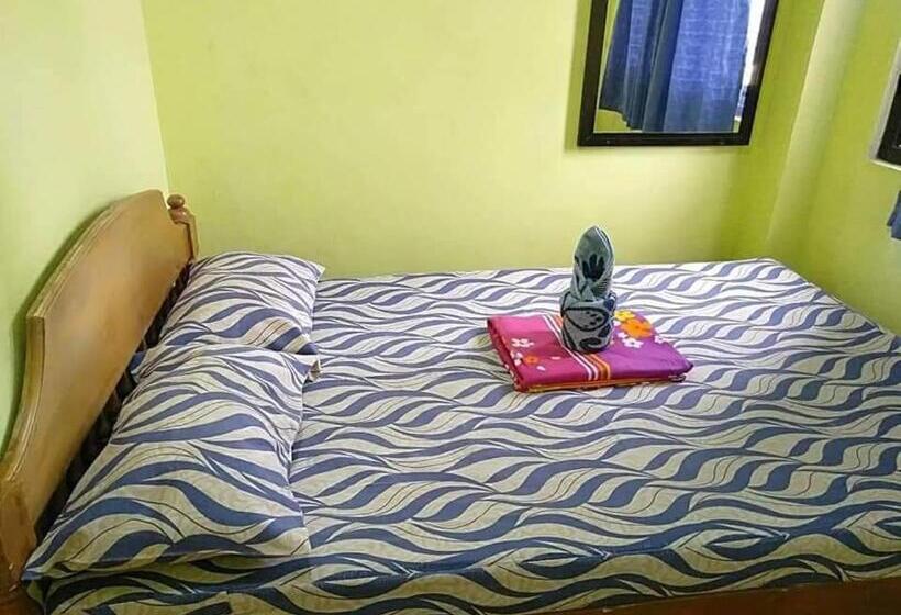 חדר סטנדרט, Livin S Inn Tuguegarao