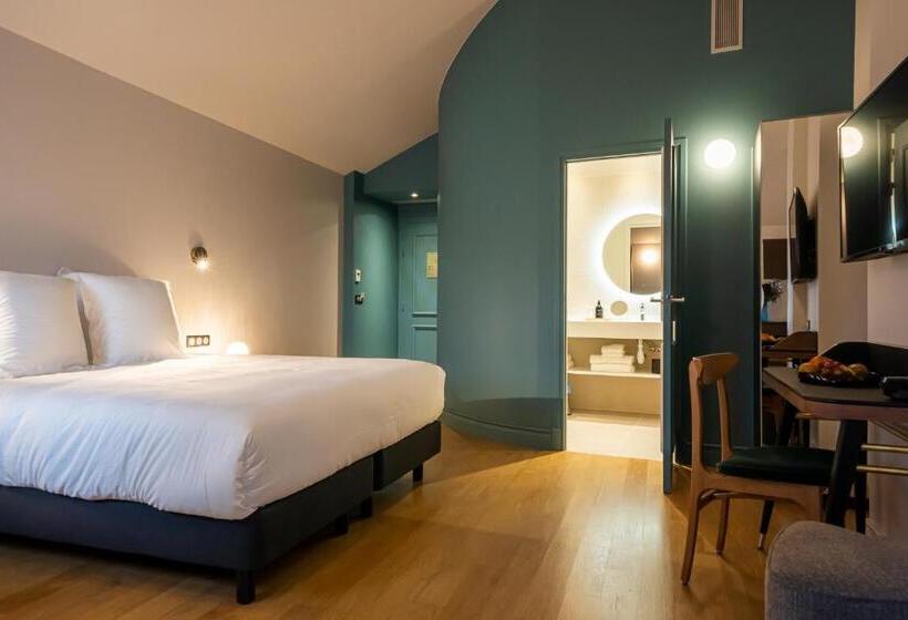 小型套房带阳台, L Invitation Au Voyage   Hôtel & Spa
