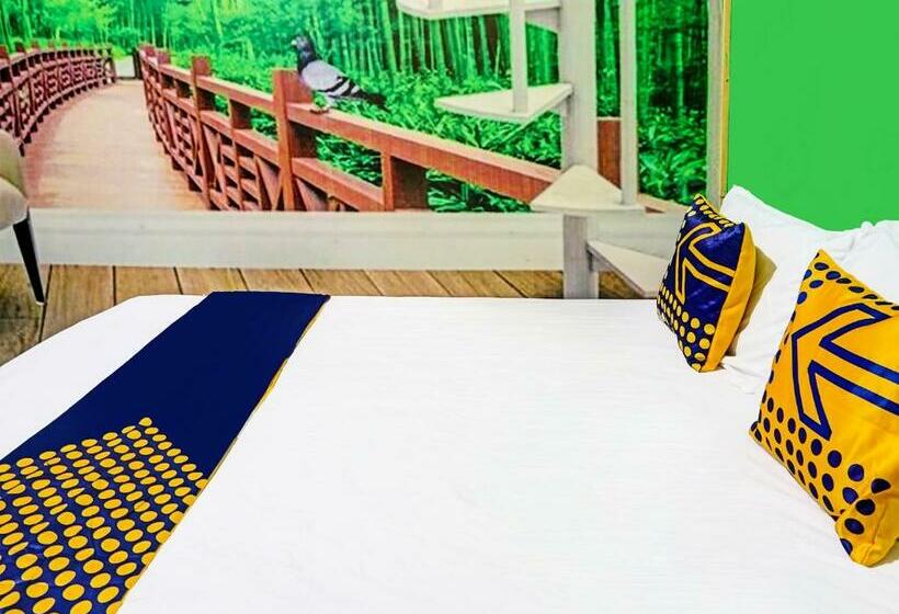 חדר אקונומי, Spot On 91697 Nyaman Homestay Syariah