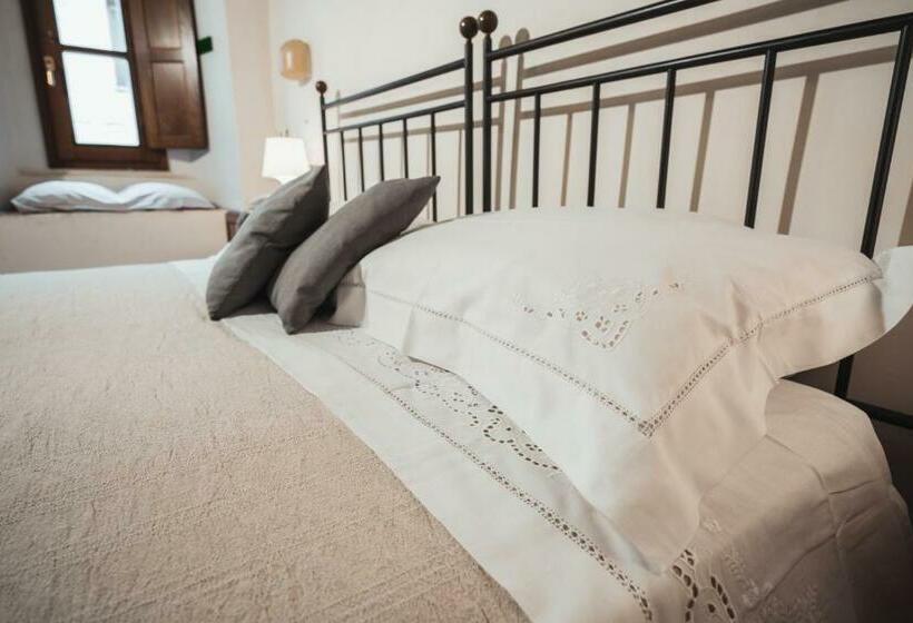 غرفة قياسية, Affittacamere L Alunno