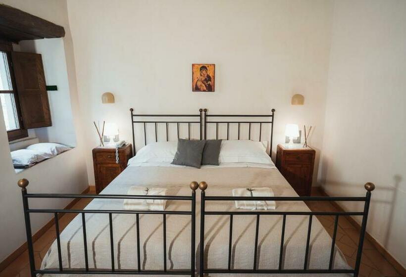 غرفة قياسية, Affittacamere L Alunno