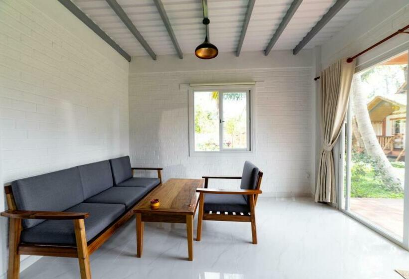 سوییت خانوادگی, Nha Minh Bungalows