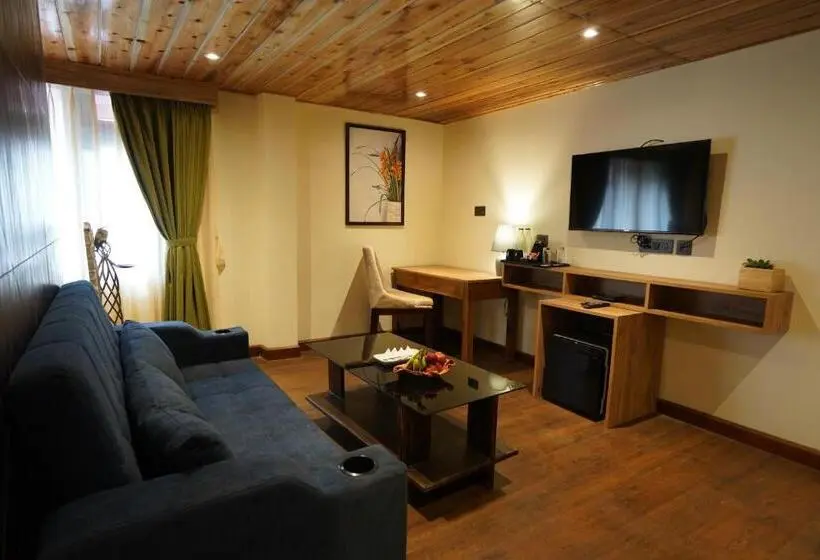 キングサイズベッドのスイートルーム, Mount Magnolia Boutique Hotel & Spa