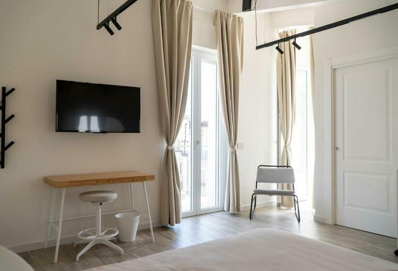 اتاق لوکس با بالکن, Blanco   Magnificent B&b Altamura