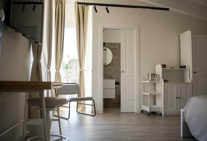 חדר דלוקס עם מרפסת, Blanco   Magnificent B&b Altamura