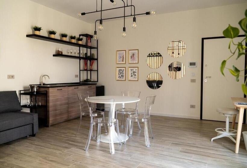 اتاق استاندارد با بالکن, Blanco   Magnificent B&b Altamura