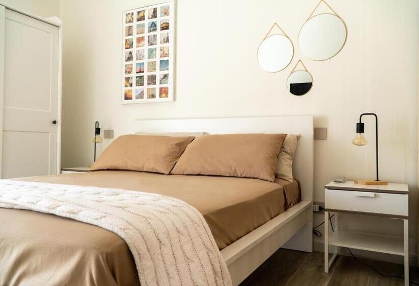 اتاق استاندارد با بالکن, Blanco   Magnificent B&b Altamura