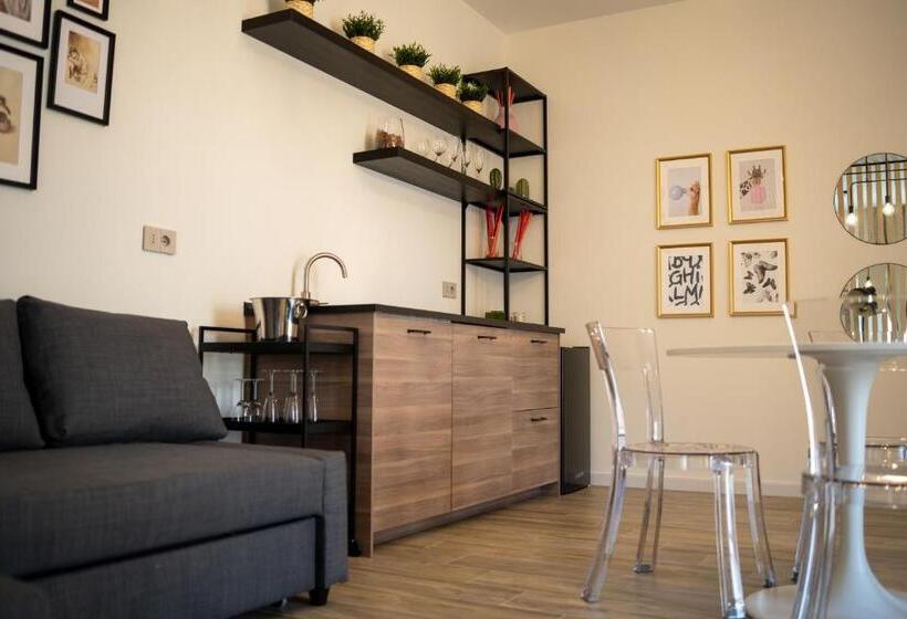 اتاق استاندارد با بالکن, Blanco   Magnificent B&b Altamura