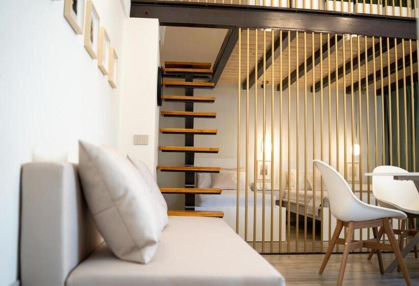 سوئیت جونیور خانوادگی, Blanco   Magnificent B&b Altamura