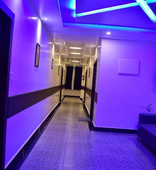 豪华房间, Montana Vyoo