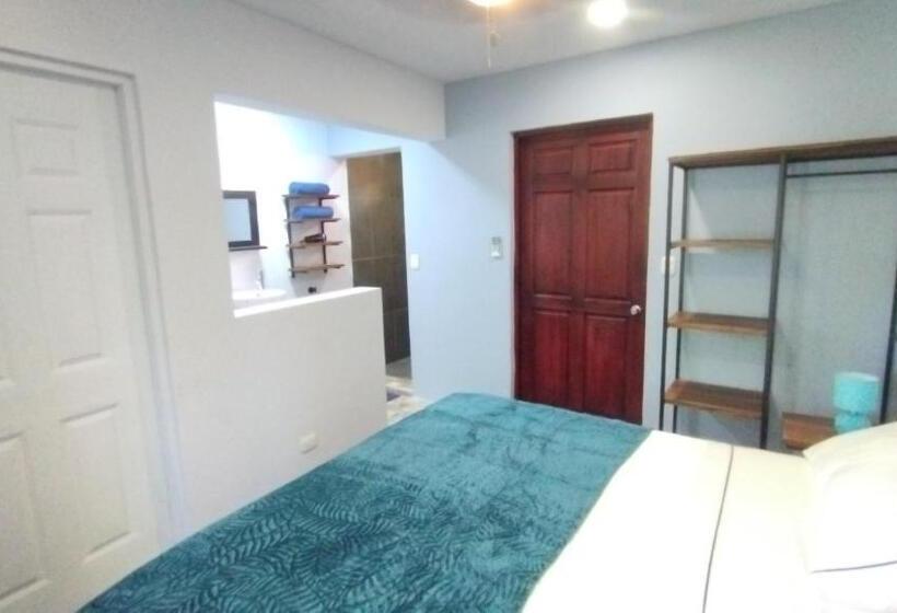 标准间带露台, Tabasco