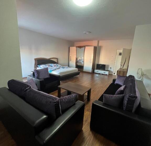 اتاق استاندارد با بالکن, Villa Abi Center