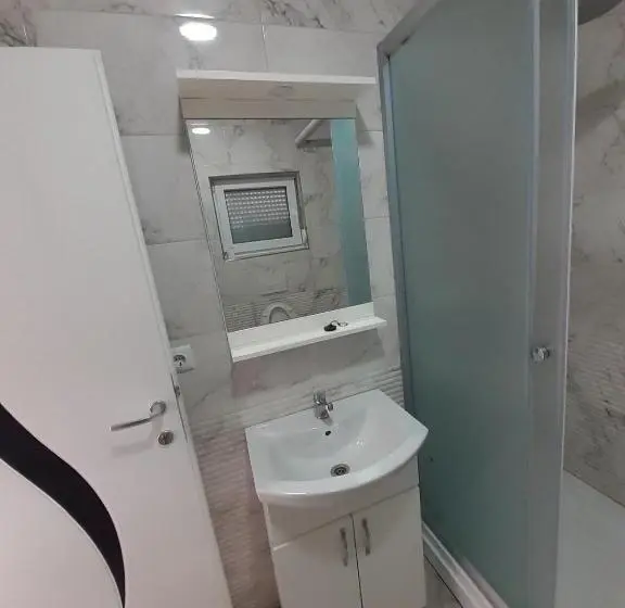 اتاق استاندارد با بالکن, Villa Abi Center