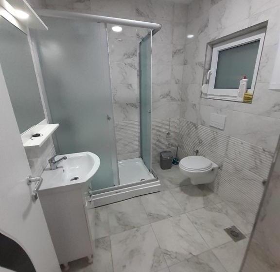 اتاق اکونومی, Villa Abi Center