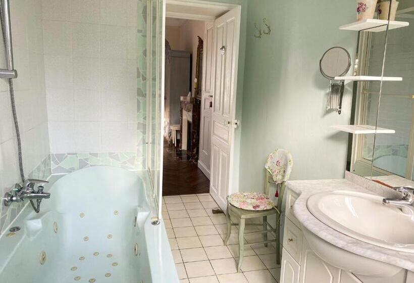 Номер Стандарт, Closerie La Fontaine