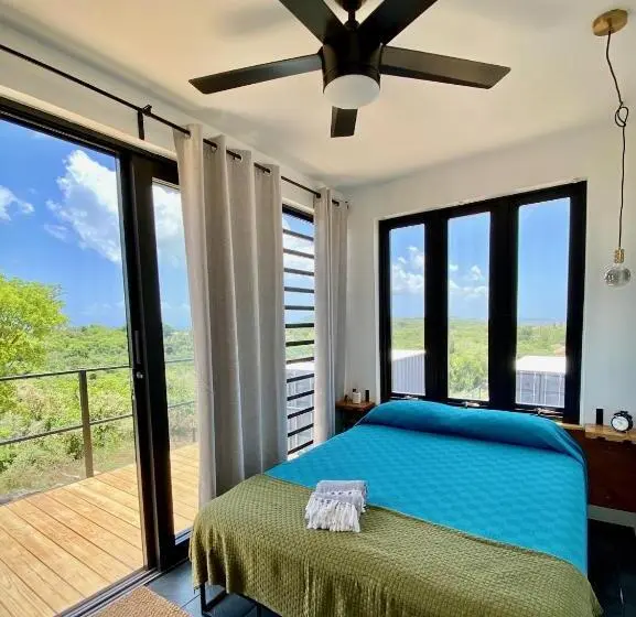 オーシャンビューのスタンダードバンガロー, Lejos Eco Retreat