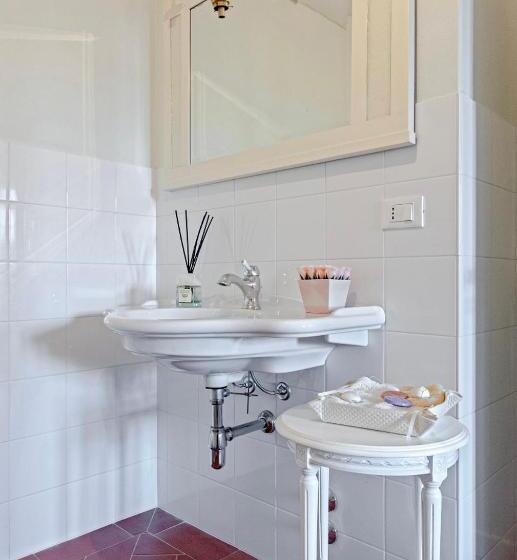 高级家庭房间, Castellinaria