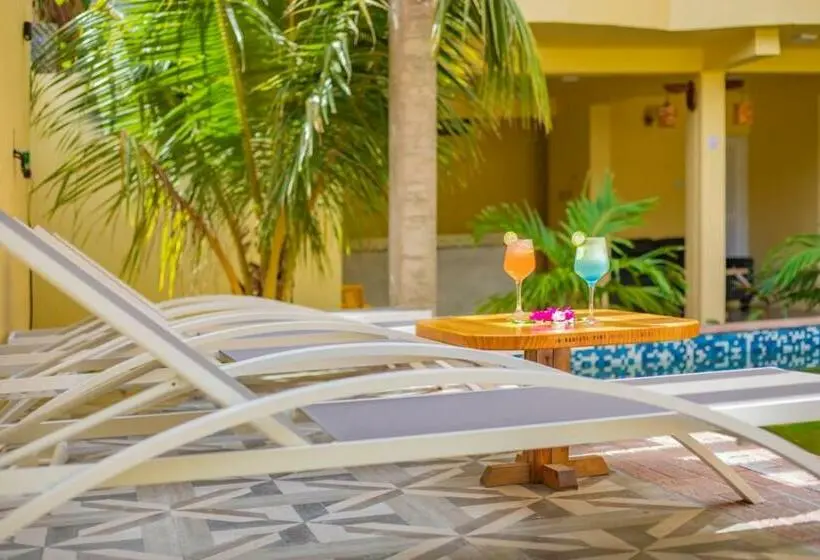 اتاق لوکس, Sorenzo Maldives