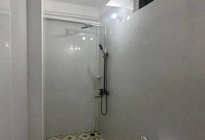 اتاق لوکس سه تخته, Sorenzo Maldives
