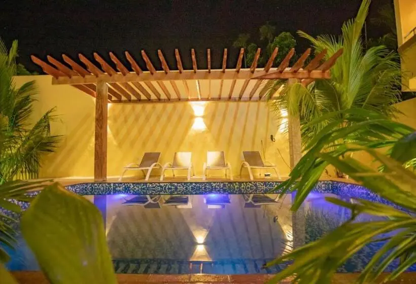 اتاق لوکس, Sorenzo Maldives