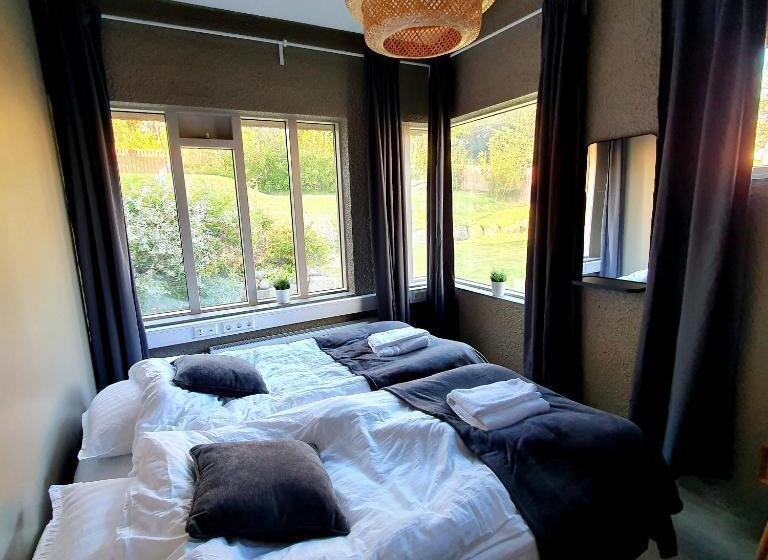 اتاق استاندارد, The Bank Sleeping Guesthouse