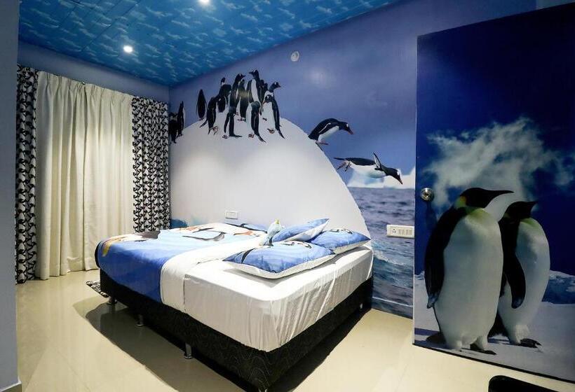 חדר דלוקס, Greek Glory