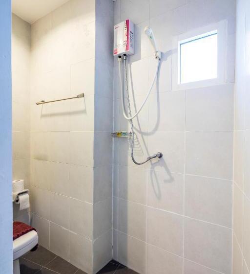 Quarto Estandar Individual, At Hua Lamphong