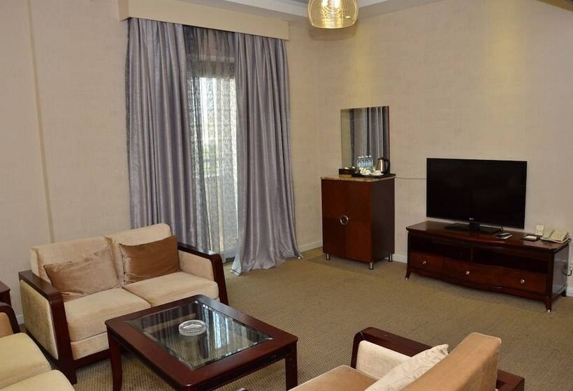 سوئیت سینیور, Astoria Baku