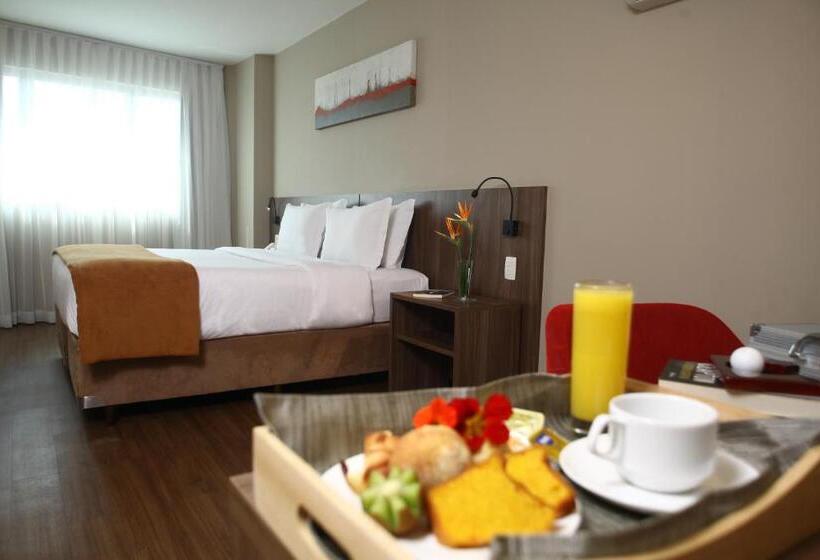 غرفة ديلوكس, Bh Raja