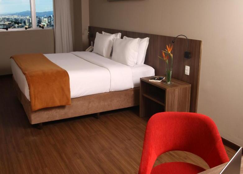 غرفة ديلوكس, Bh Raja