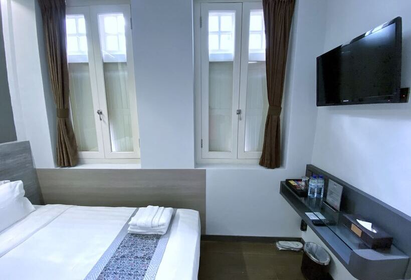 اتاق خانوادگی, Bliss Hotel Singapore