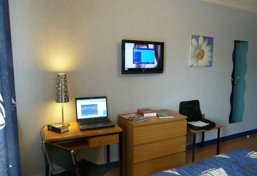 Номер Стандарт Индивидуальный, Breizh Hôtel