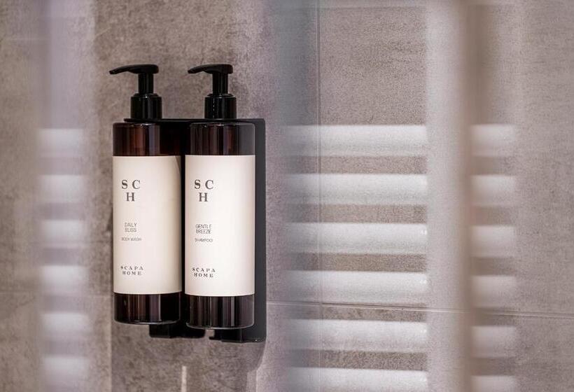 标准三人间, Broeck Oudewater