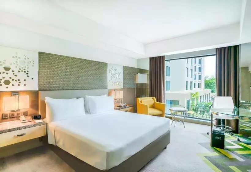 キングサイズベッドのスタンダードルーム, Courtyard By Marriott Agra