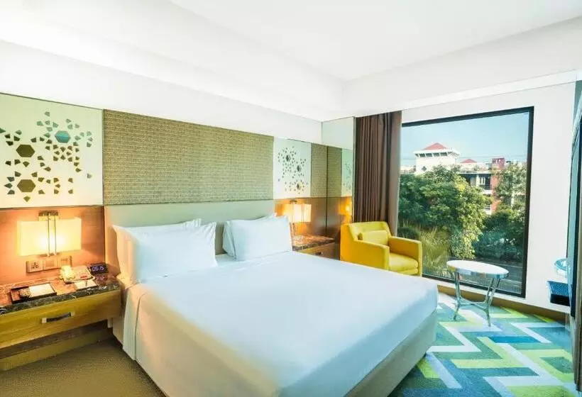 キングサイズベッドのエクゼクティブ, Courtyard By Marriott Agra