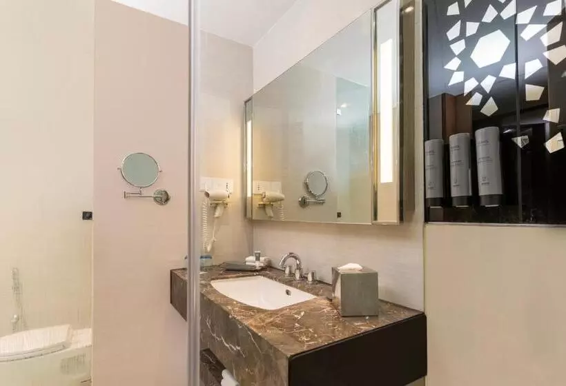 テラス付きスタンダードルーム, Courtyard By Marriott Agra