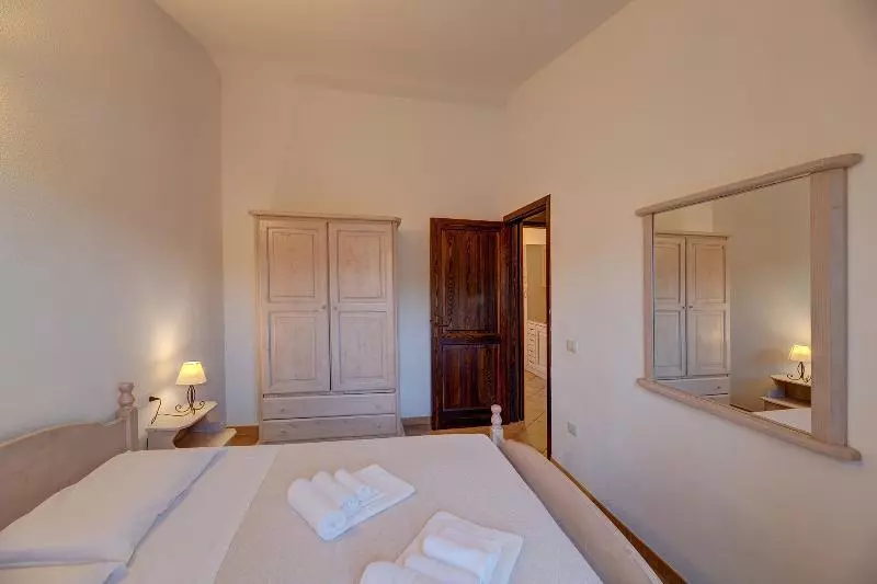 キングサイズベッドのスタンダードルーム, Courtyard By Marriott Agra