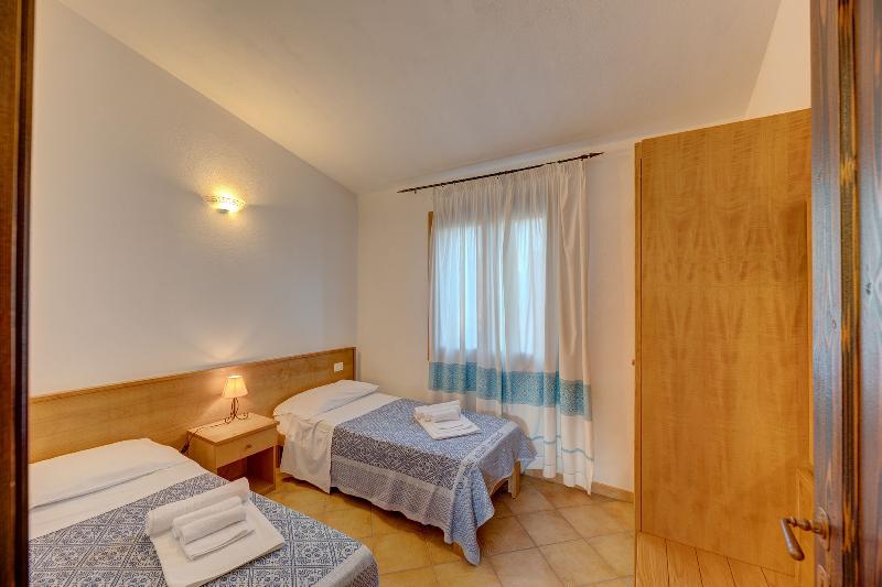 اتاق استاندارد با تخت بزرگ, Courtyard By Marriott Agra