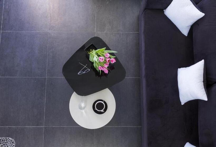 سوئیت اجرایی با چشم‌انداز دریا, Elea Resort  Adults Only