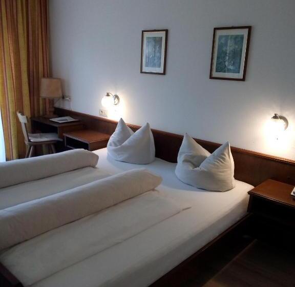 Номер Стандарт Вид на Озеро, Garni Bernhard Am See