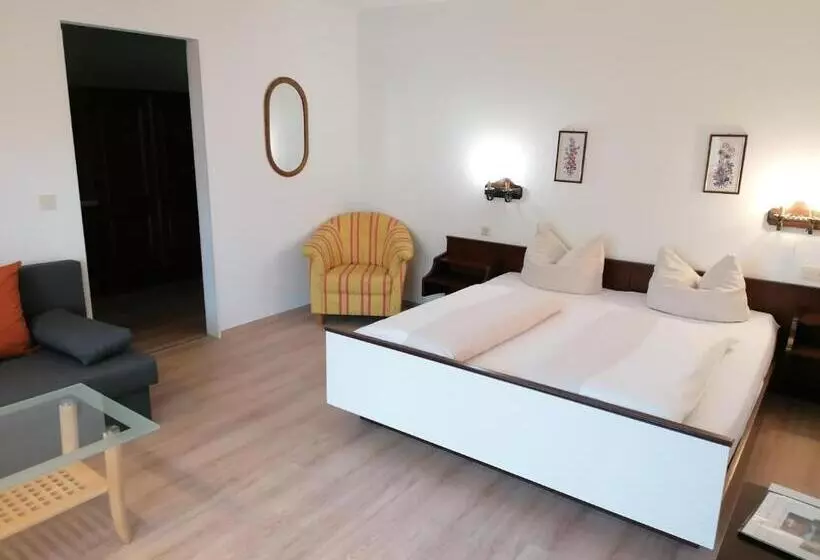 スタンダードトリプルルーム, Garni Bernhard Am See